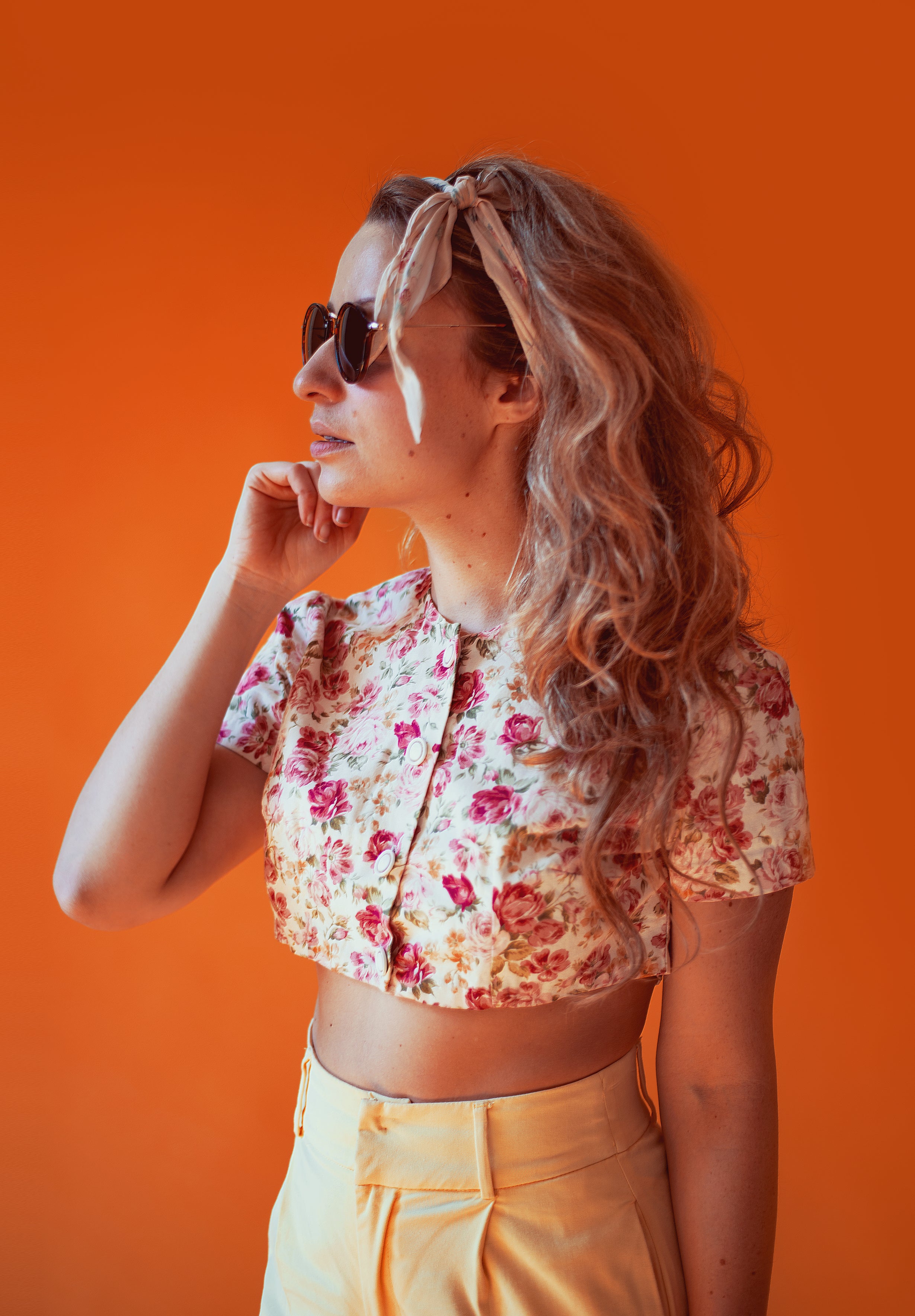 model-in-sunglasses-and-summer-clothes.jpg